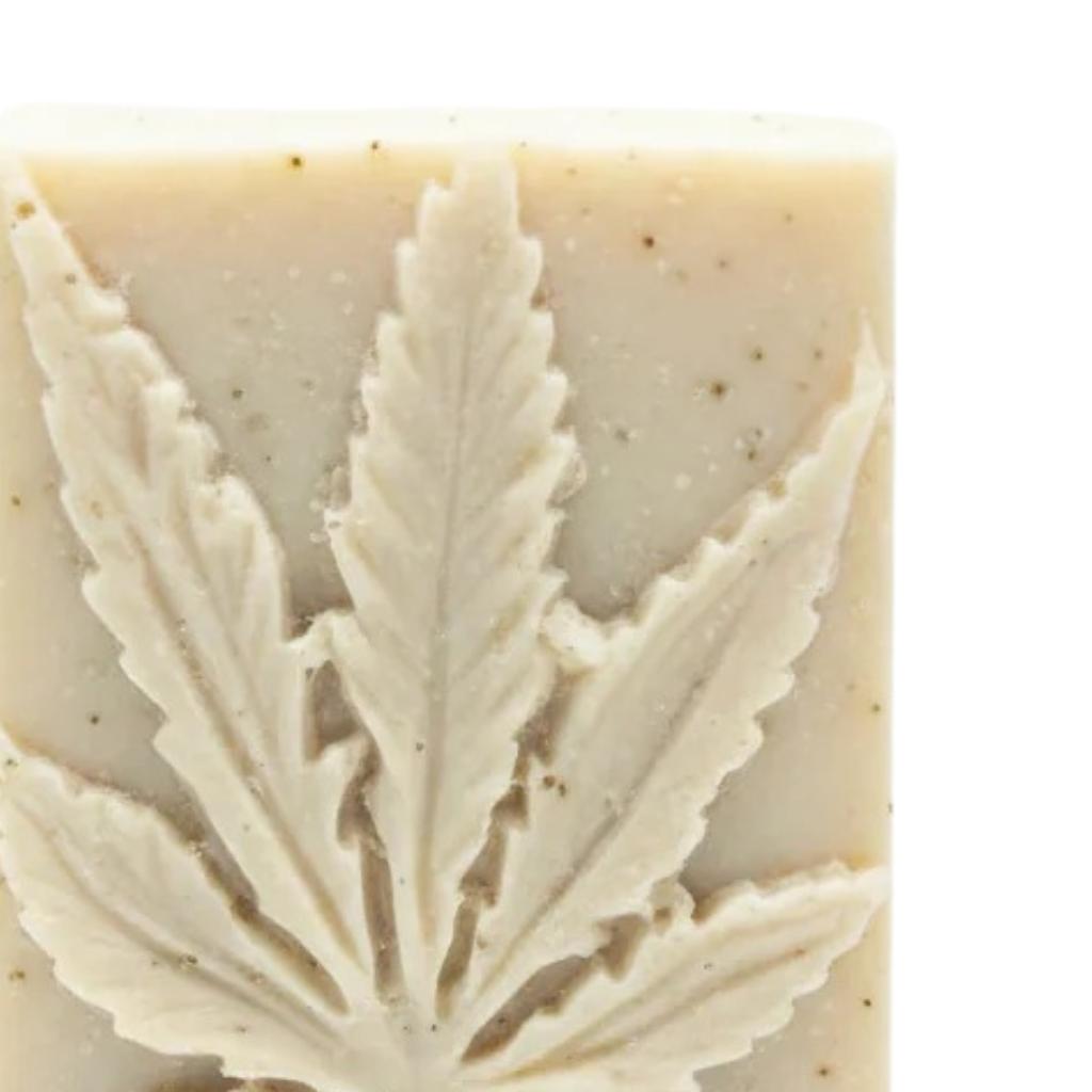 12 Quail Farm Herbal Bliss Soap- Green