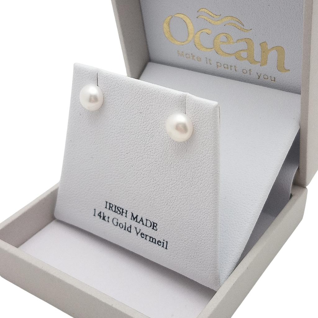 14k Gold Freshwater Pearl Stud Earrings- Small