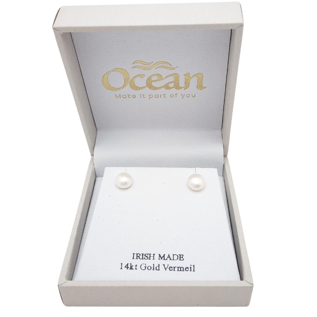 14k Gold Freshwater Pearl Stud Earrings- Small