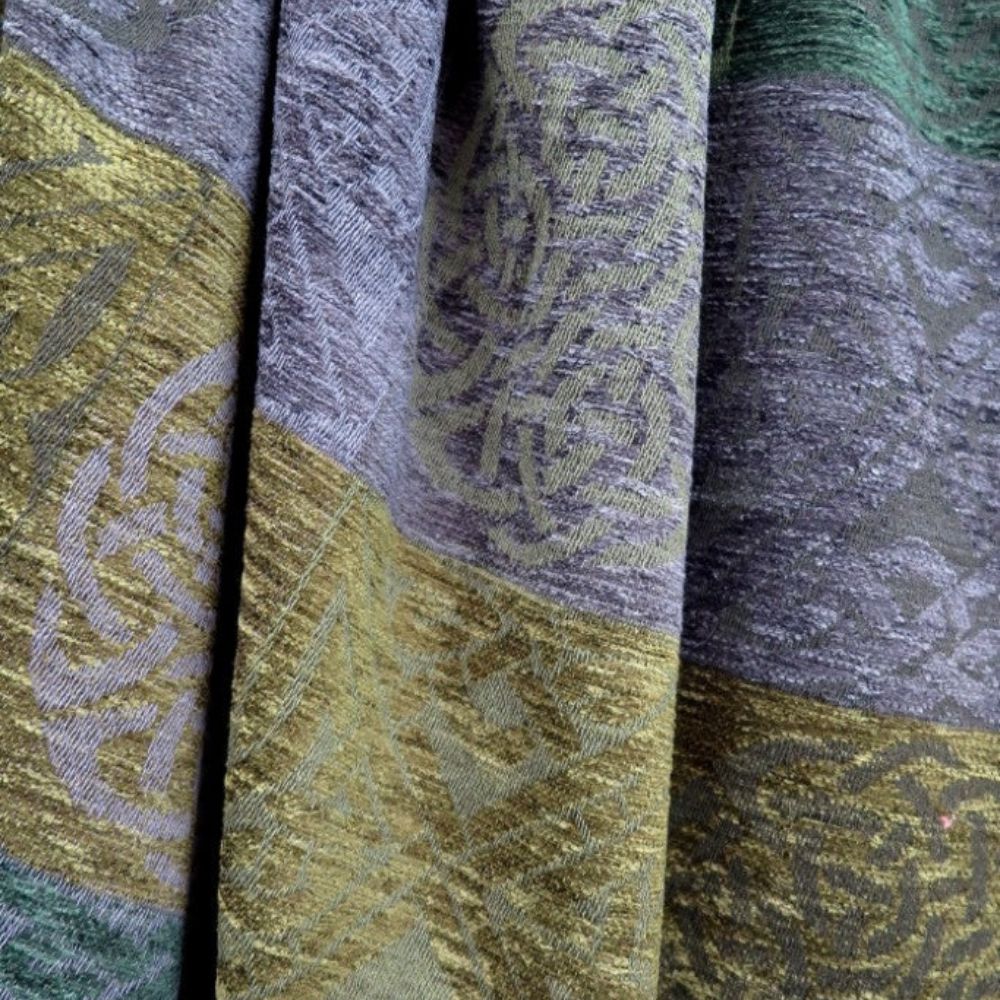 Jacquard Celtic Knot Ruana Shawl- Green/Grey