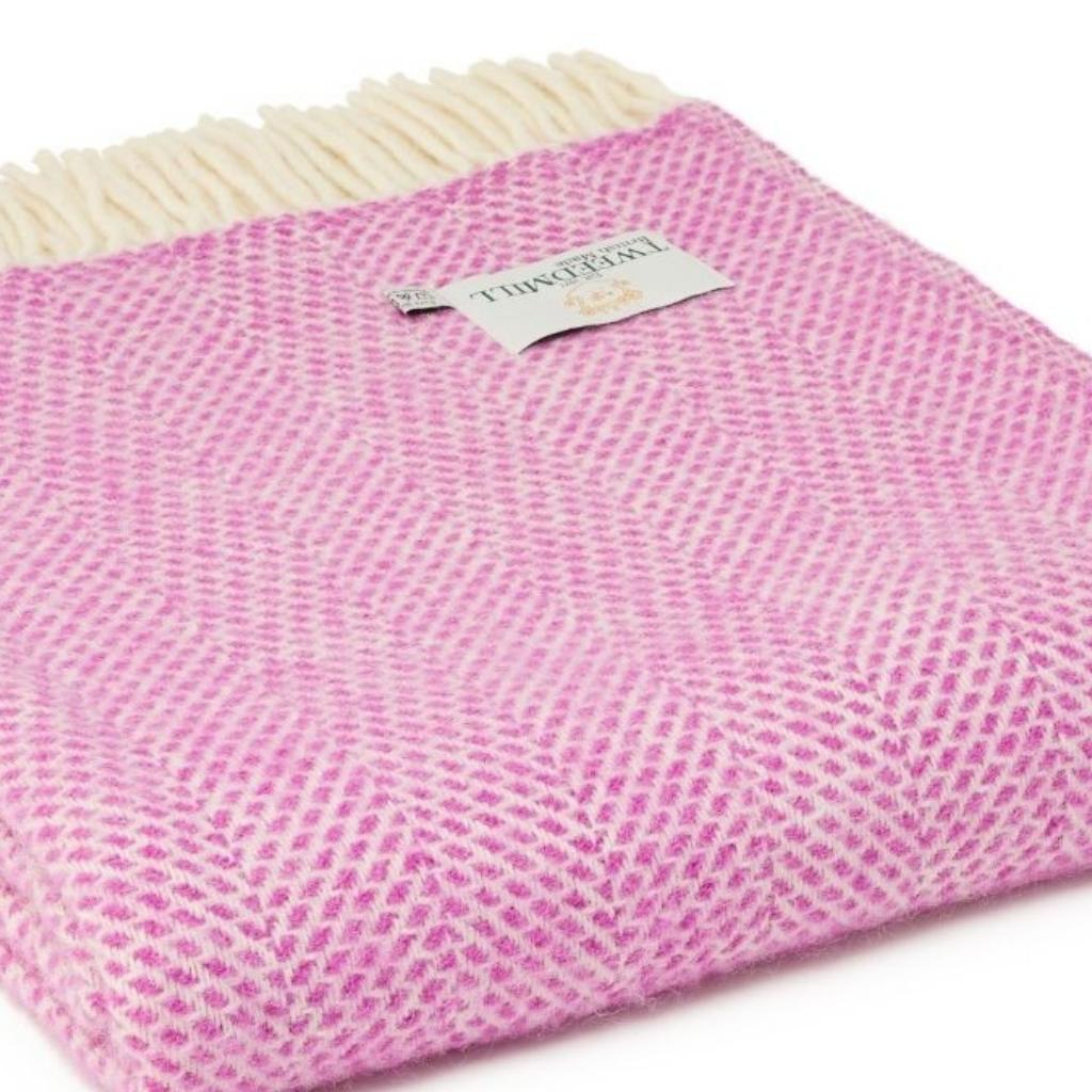 Tweedmill Beehive Rosa Wool Throw Expertly Crafted from 100% Pure Wool