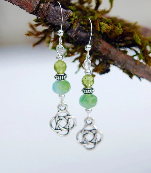 Cruthú Peridot Celtic Knot Earrings - The Celtic Gift Store - Earrings