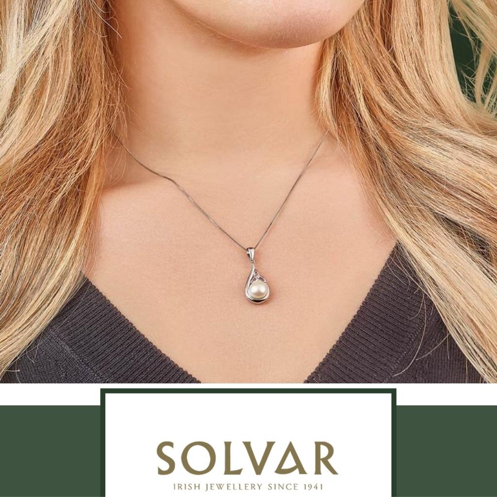 Freshwater Pearl Sterling Silver Trinity Knot Necklace