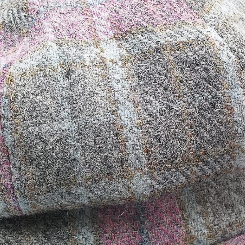 Glen Appin Ladies Soft Pink Buchanan Tartan Harris Tweed Cap