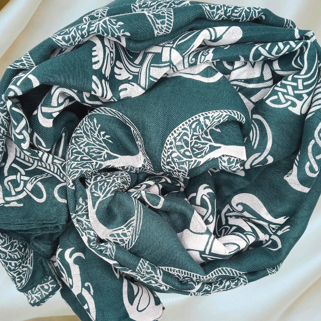 Irish Celtic Symbols Scarf - Green/White