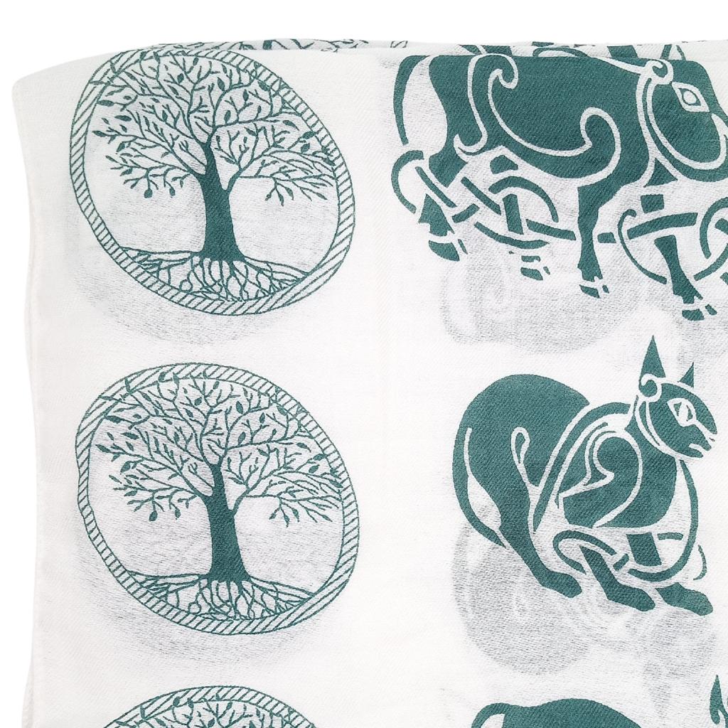 Irish Celtic Symbols Scarf - White/Green