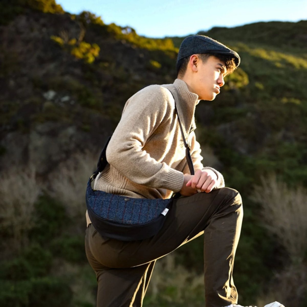 Islander Harris Tweed Luna Bag 'Navy Tartan'