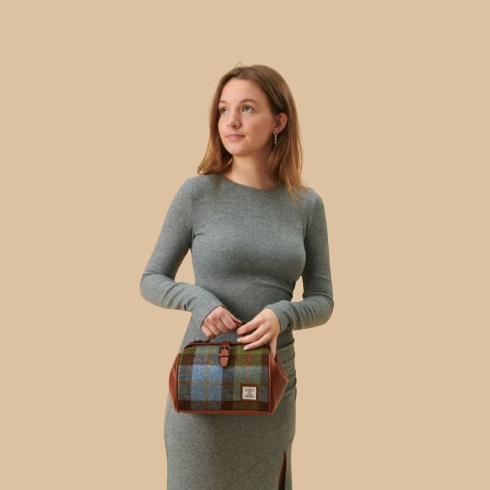 Islander Harris Tweed Medium Doctor Bag 'Chestnut Blue Tartan'