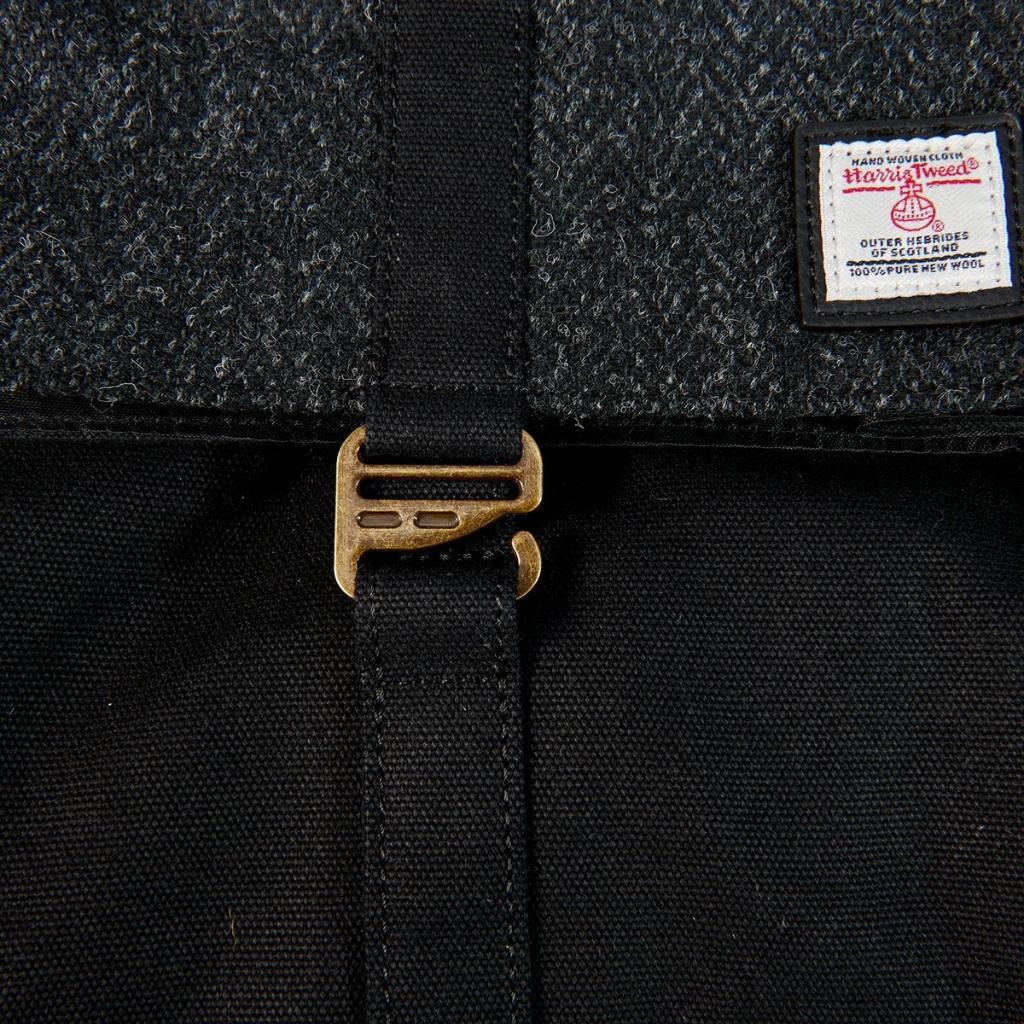 Islander Harris Tweed The Canvas Lunch Bag - Black Herringbone