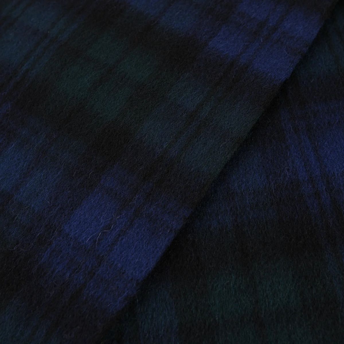 Islander Lambswool Scarf - Blackwatch Tartan