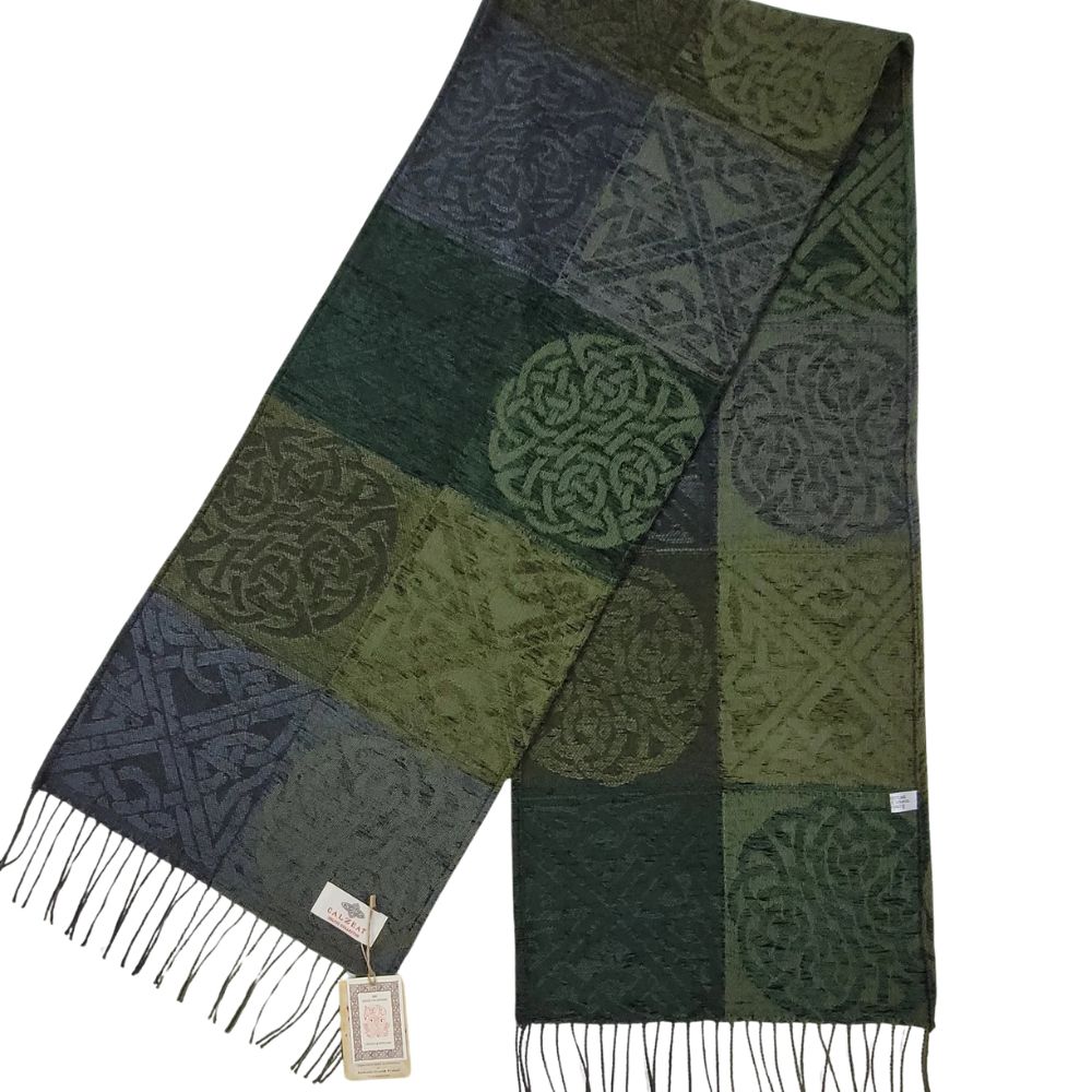 Jacquard Celtic Knot Scarf - Green/Grey