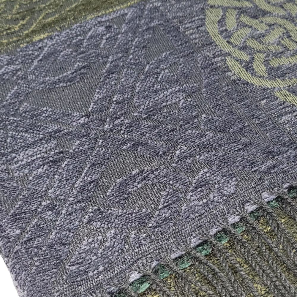 Jacquard Celtic Knot Scarf - Green/Grey