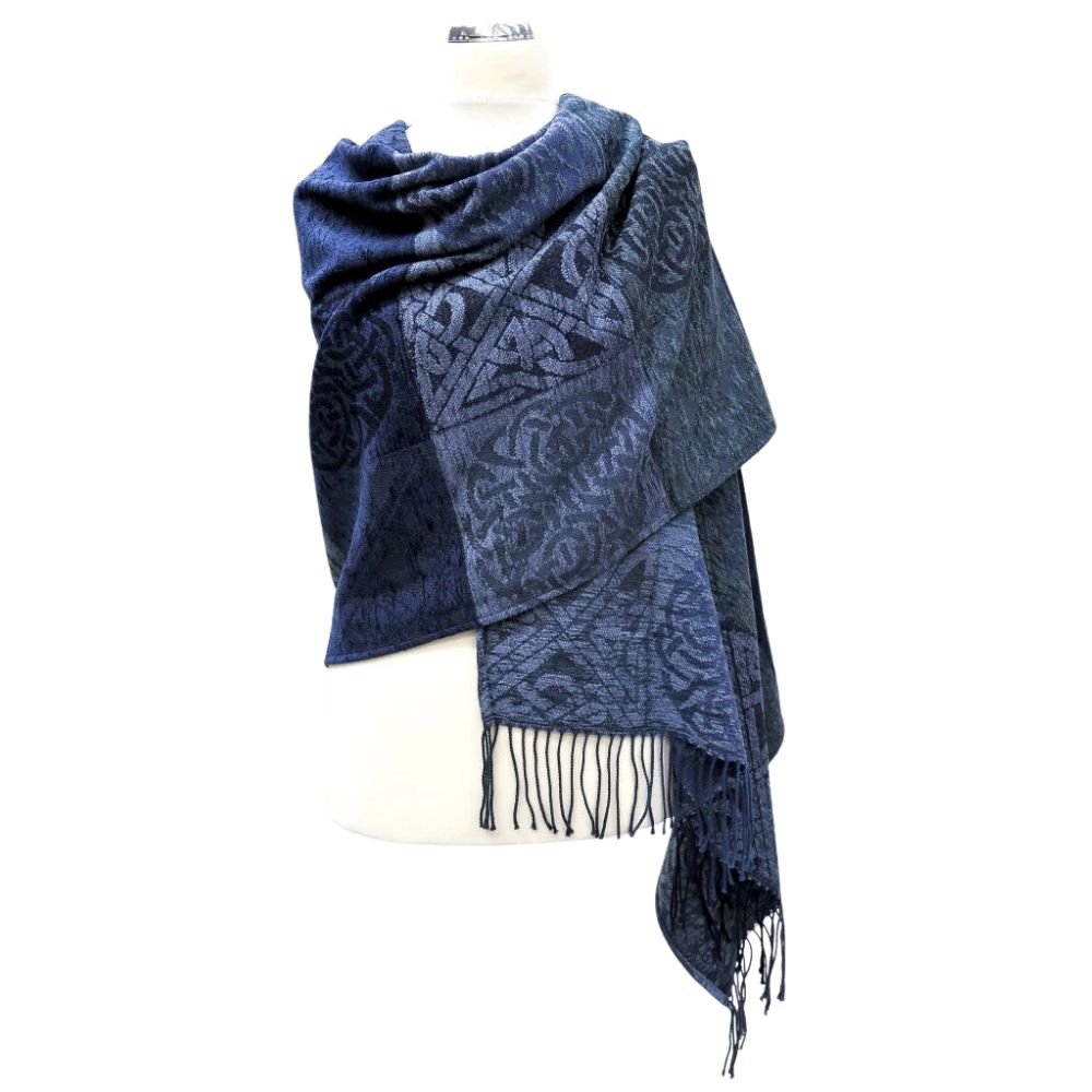 Jacquard Celtic Knot Wrap - Purple