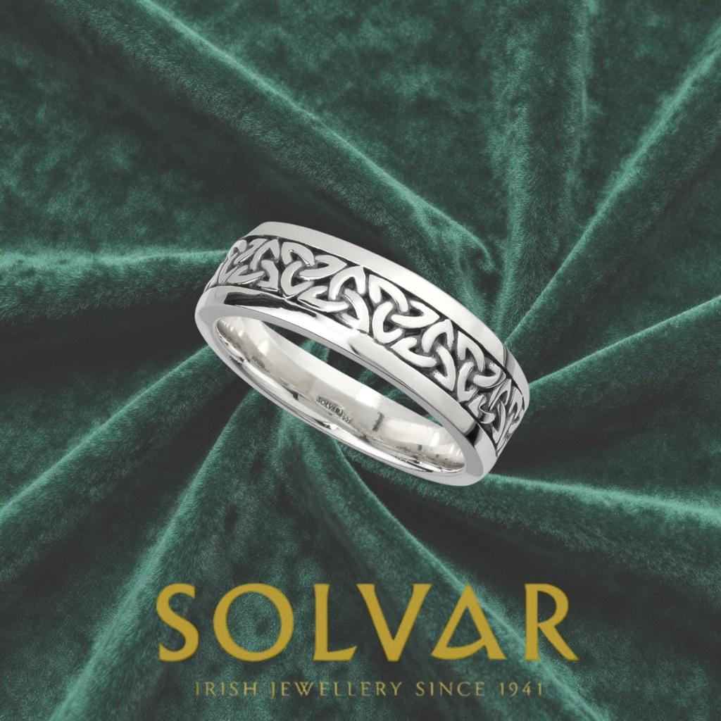Men's Sterling Silver Oxidized Trinity Knot Ring