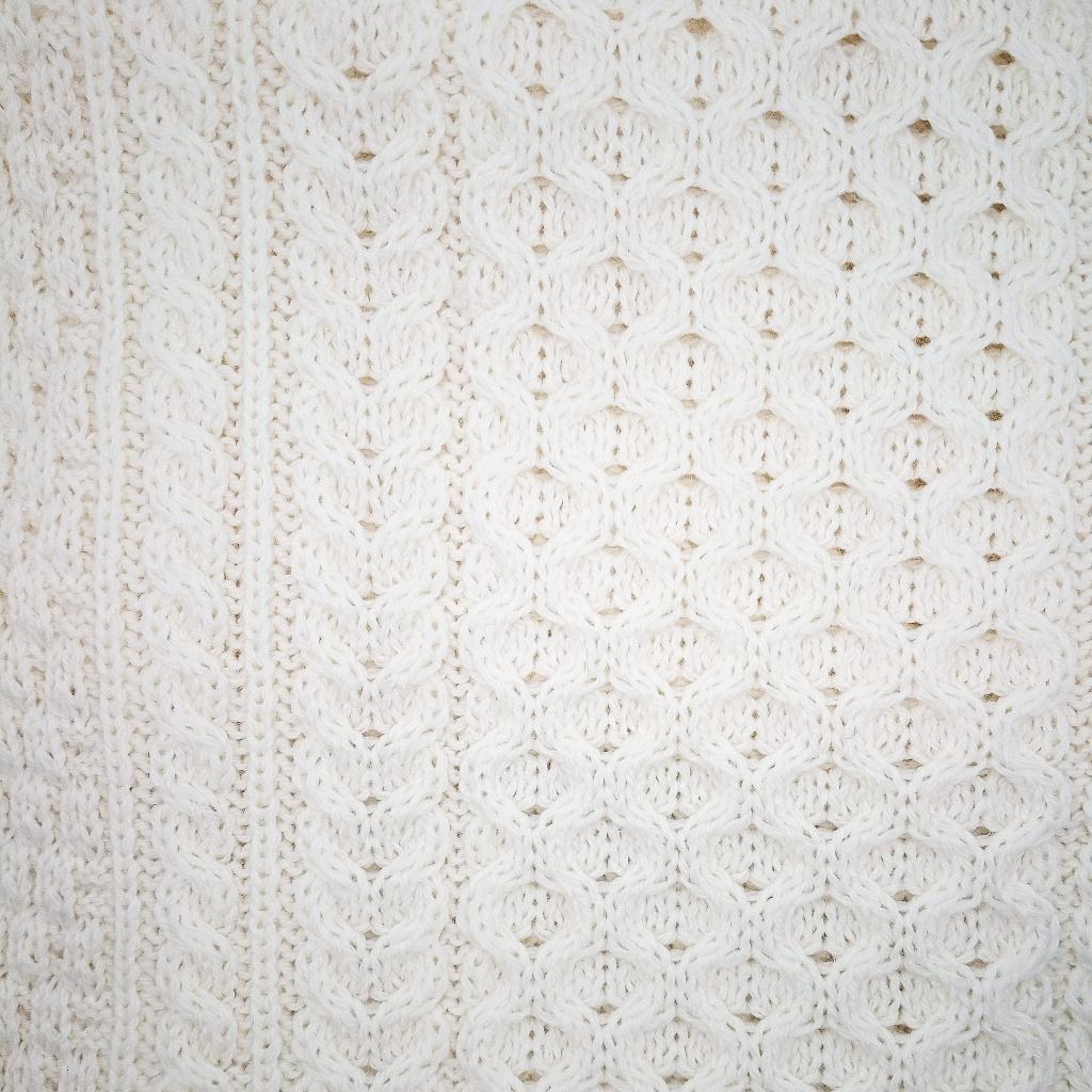 Merino Wool Sheep Throw- Green/White