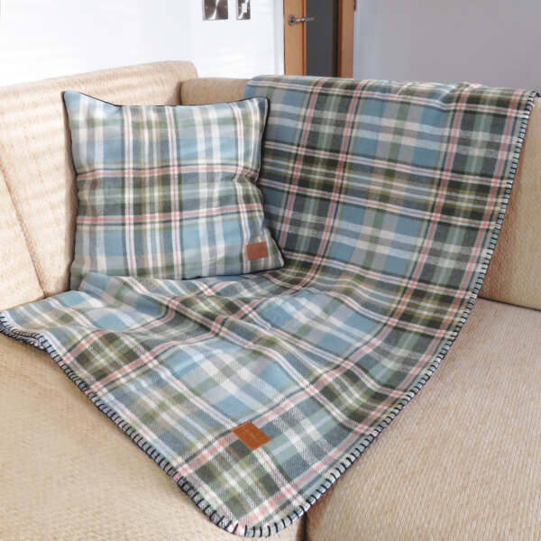 Samuel Lamont Green Tweed Throw Pillow - The Celtic Gift Store - Decor