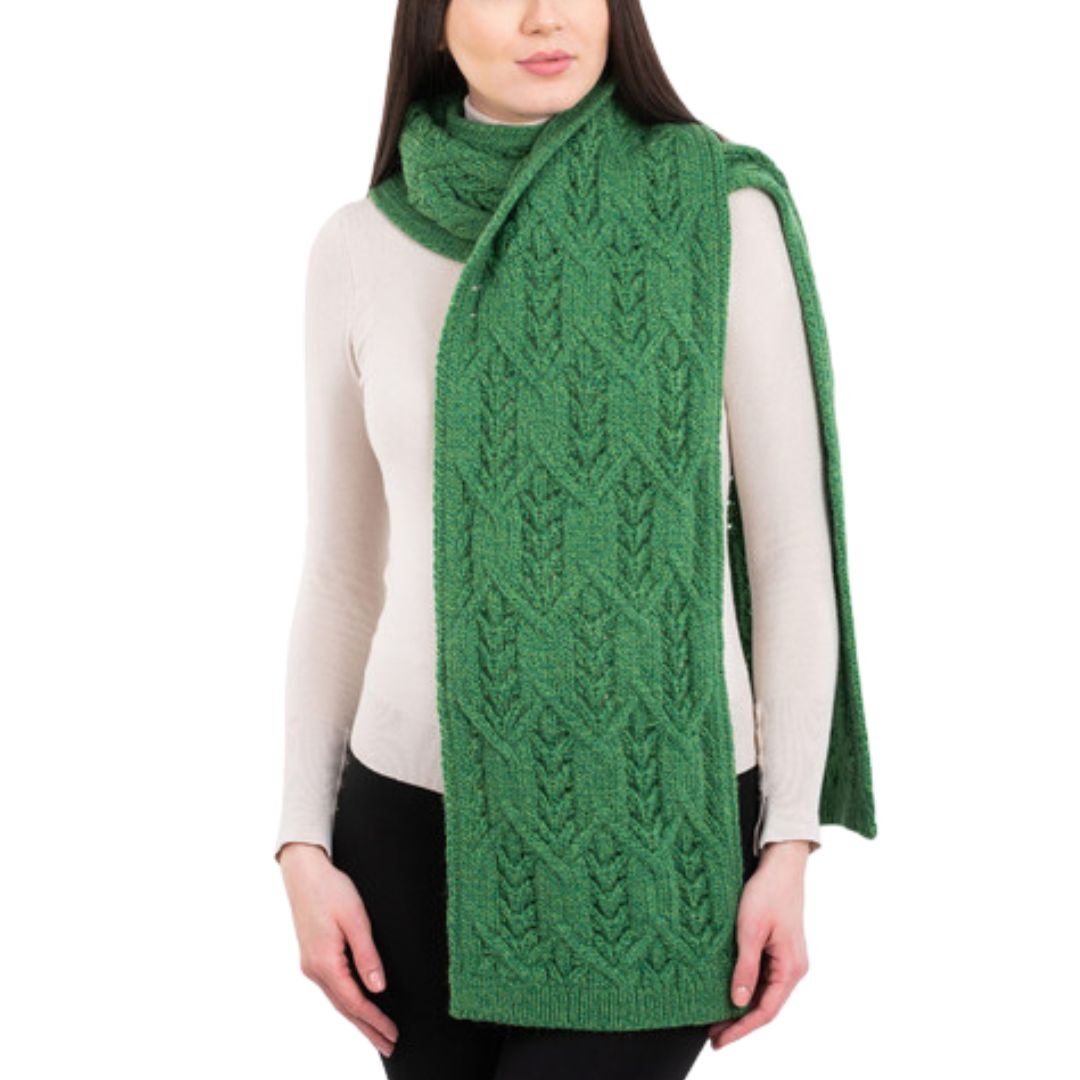 Saol Aran Leaf Scarf - Green