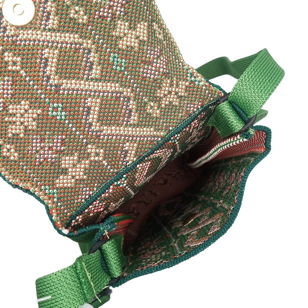 Shamrock Knotwork Knit Crossbody Bag