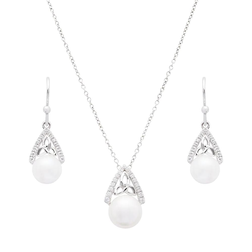 Sterling Silver Trinity Knot Capped Pearl Necklace