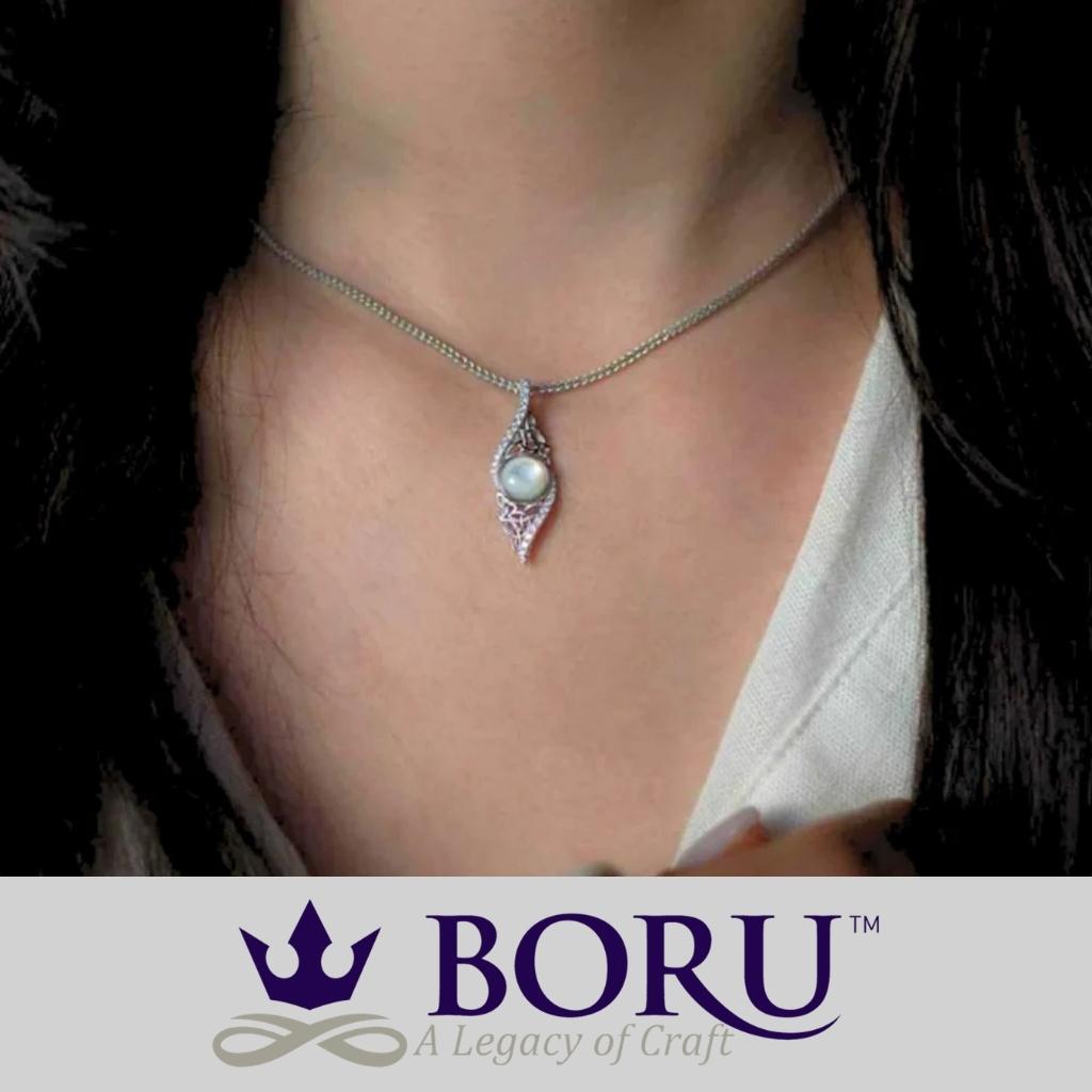 Sterling Silver Trinity Knot Mother of Pearl Arianrhod Necklace