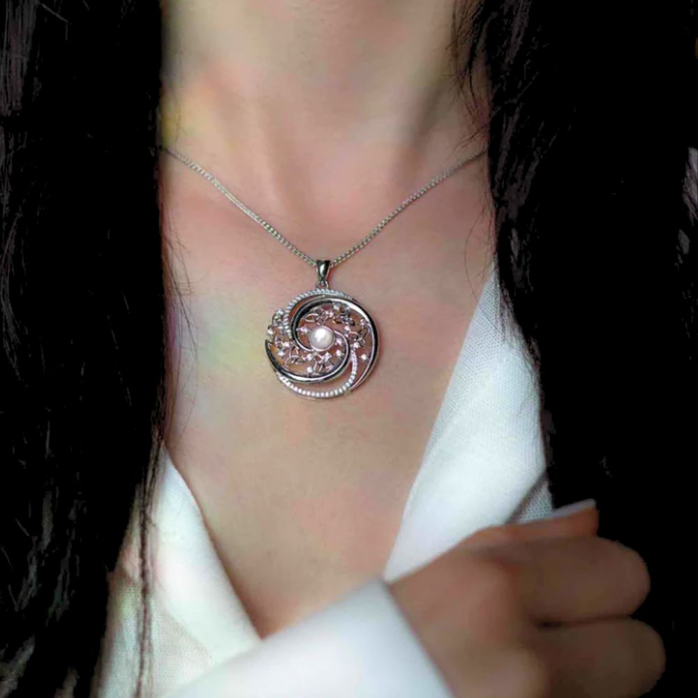 Sterling Silver Trinity Swirl Mother of Pearl Arianrhod Necklace