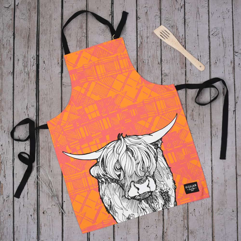 Tartan Coo Apron - The Celtic Gift Store - Kitchenware