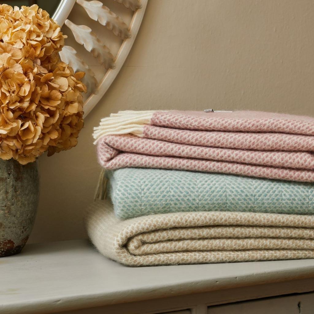 Tweedmill Beehive Oatmeal Wool Throw 100% Pure Wool