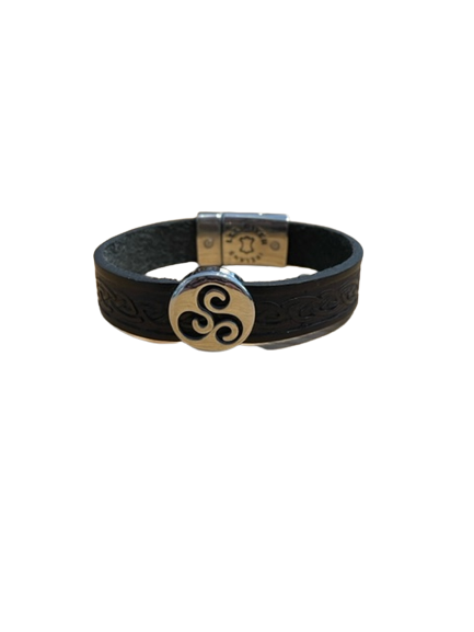 Lee River Triskele Leather Cuff Bracelet