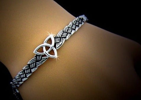 'The Strength of Three' Bracelet - The Celtic Gift Store - 