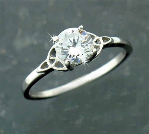Trinity Knot Ring with CZ stone - The Celtic Gift Store - 